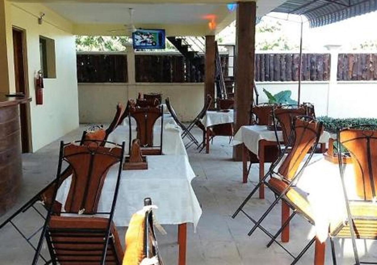 Kays Lodge Dar es Salaam Exterior photo