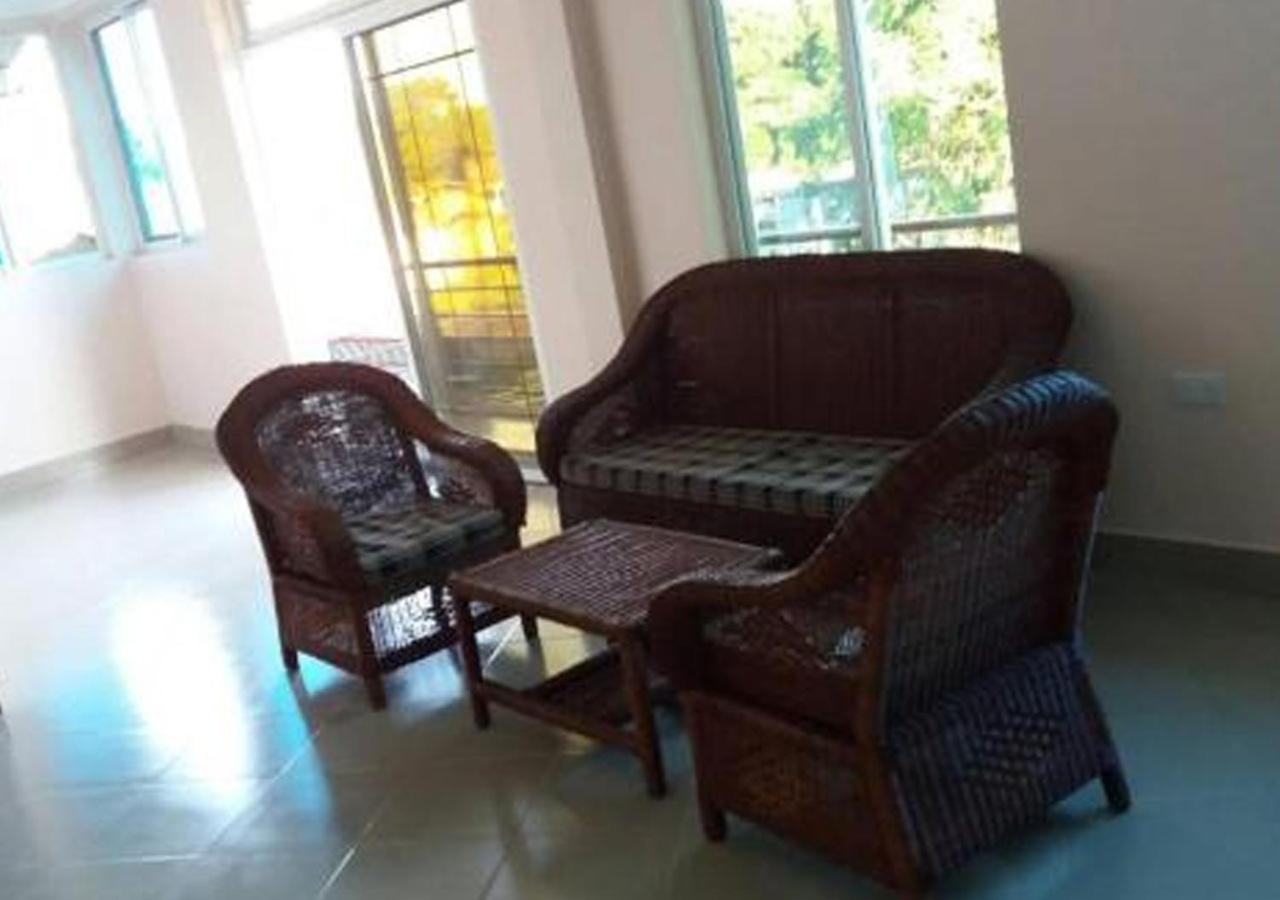 Kays Lodge Dar es Salaam Exterior photo