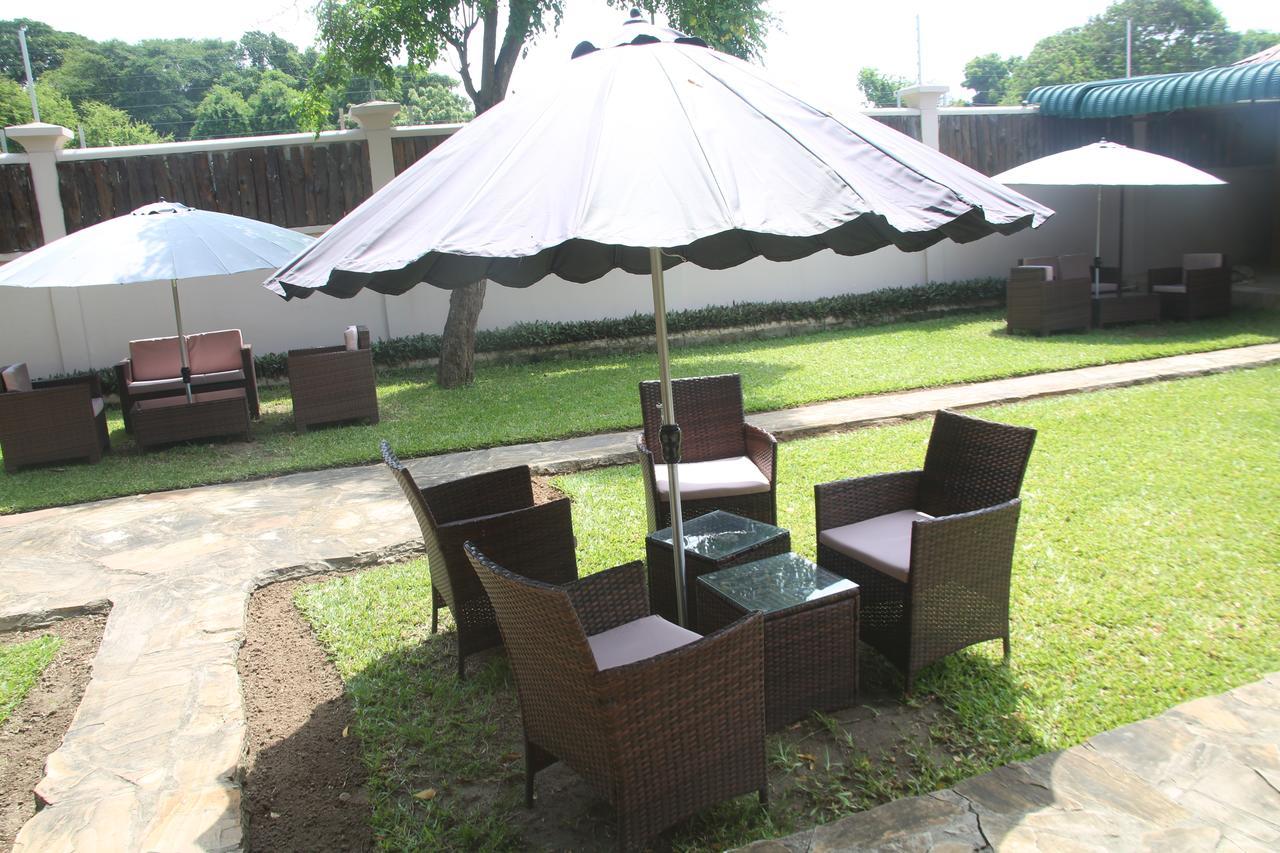 Kays Lodge Dar es Salaam Exterior photo